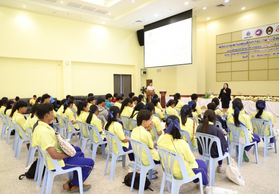 ภาพกิจกรรม  คณะวิทยาศาสตร์และเทคโนโลยี มหาวิทยาลัยราชภัฏกำแพงเพชร ร่วมกับโรงเรียนบ่อแก้ววิทยา จัดโครงการค่ายวิทยาศาสตร์