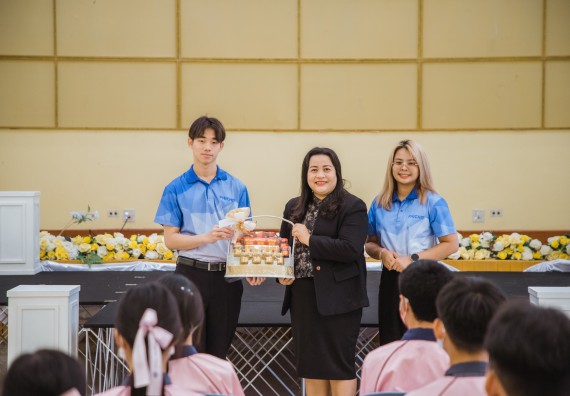 ภาพกิจกรรม  คณะวิทยาศาสตร์และเทคโนโลยี มหาวิทยาลัยราชภัฏกำแพงเพชร ร่วมกับกลุ่มสาระการเรียนรู้ภาษาต่างประเทศ โรงเรียนพิจิตรพิทยาคม จัดโครงการพัฒนาผู้เรียนมีผลสัมฤทธิ์ทางวิชาการ