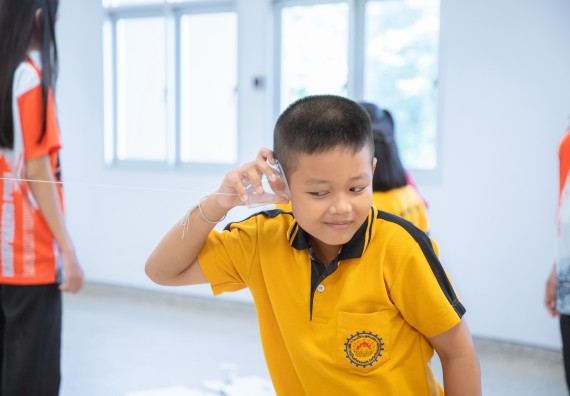 ภาพกิจกรรม  คณะวิทยาศาสตร์และเทคโนโลยี มหาวิทยาลัยราชภัฏกำแพงเพชร ร่วมกับโรงเรียนเทศบาล 2 (วัดทุ่งสวน) สังกัดเทศบาลเมืองกำแพงเพชร จัดกิจกรรมค่ายปฏิบัติการทางวิทยาศาสตร์