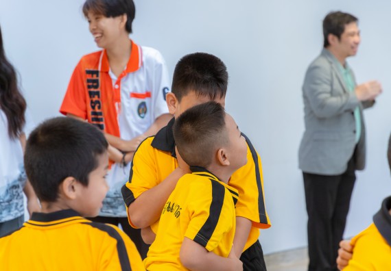 ภาพกิจกรรม  คณะวิทยาศาสตร์และเทคโนโลยี มหาวิทยาลัยราชภัฏกำแพงเพชร ร่วมกับโรงเรียนเทศบาล 2 (วัดทุ่งสวน) สังกัดเทศบาลเมืองกำแพงเพชร จัดกิจกรรมค่ายปฏิบัติการทางวิทยาศาสตร์