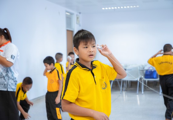 ภาพกิจกรรม  คณะวิทยาศาสตร์และเทคโนโลยี มหาวิทยาลัยราชภัฏกำแพงเพชร ร่วมกับโรงเรียนเทศบาล 2 (วัดทุ่งสวน) สังกัดเทศบาลเมืองกำแพงเพชร จัดกิจกรรมค่ายปฏิบัติการทางวิทยาศาสตร์