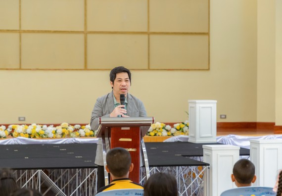 ภาพกิจกรรม  คณะวิทยาศาสตร์และเทคโนโลยี มหาวิทยาลัยราชภัฏกำแพงเพชร ร่วมกับโรงเรียนเทศบาล 2 (วัดทุ่งสวน) สังกัดเทศบาลเมืองกำแพงเพชร จัดกิจกรรมค่ายปฏิบัติการทางวิทยาศาสตร์