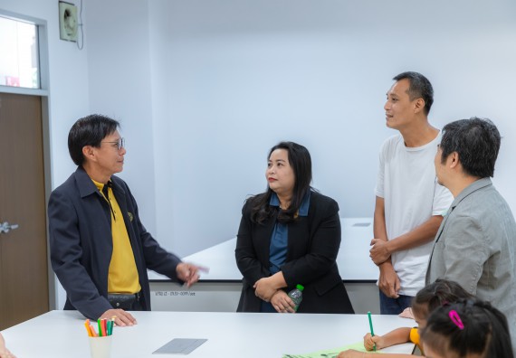 ภาพกิจกรรม  คณะวิทยาศาสตร์และเทคโนโลยี มหาวิทยาลัยราชภัฏกำแพงเพชร ร่วมกับโรงเรียนเทศบาล 2 (วัดทุ่งสวน) สังกัดเทศบาลเมืองกำแพงเพชร จัดกิจกรรมค่ายปฏิบัติการทางวิทยาศาสตร์