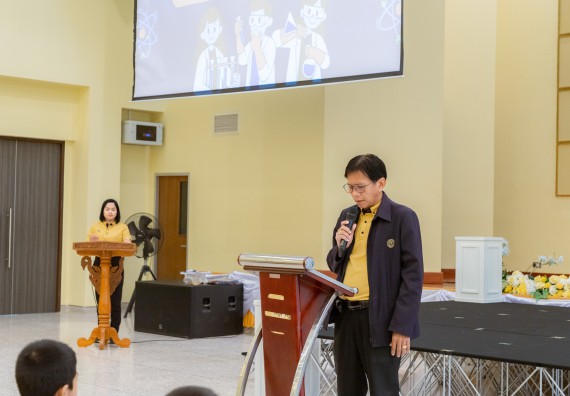 ภาพกิจกรรม  คณะวิทยาศาสตร์และเทคโนโลยี มหาวิทยาลัยราชภัฏกำแพงเพชร ร่วมกับโรงเรียนเทศบาล 2 (วัดทุ่งสวน) สังกัดเทศบาลเมืองกำแพงเพชร จัดกิจกรรมค่ายปฏิบัติการทางวิทยาศาสตร์