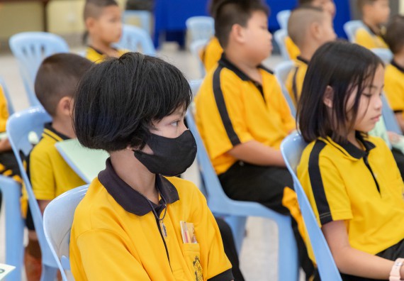 ภาพกิจกรรม  คณะวิทยาศาสตร์และเทคโนโลยี มหาวิทยาลัยราชภัฏกำแพงเพชร ร่วมกับโรงเรียนเทศบาล 2 (วัดทุ่งสวน) สังกัดเทศบาลเมืองกำแพงเพชร จัดกิจกรรมค่ายปฏิบัติการทางวิทยาศาสตร์