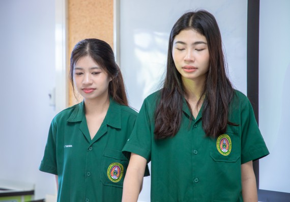 ภาพกิจกรรม  คณะวิทยาศาสตร์และเทคโนโลยี มหาวิทยาลัยราชภัฏกำแพงเพชร ร่วมกับโรงเรียนเทศบาล 2 (วัดทุ่งสวน) สังกัดเทศบาลเมืองกำแพงเพชร จัดกิจกรรมค่ายปฏิบัติการทางวิทยาศาสตร์