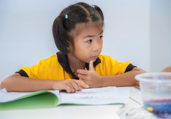 ภาพกิจกรรม  คณะวิทยาศาสตร์และเทคโนโลยี มหาวิทยาลัยราชภัฏกำแพงเพชร ร่วมกับโรงเรียนเทศบาล 2 (วัดทุ่งสวน) สังกัดเทศบาลเมืองกำแพงเพชร จัดกิจกรรมค่ายปฏิบัติการทางวิทยาศาสตร์