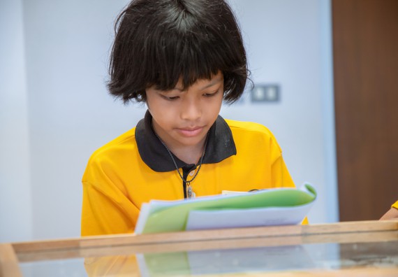 ภาพกิจกรรม  คณะวิทยาศาสตร์และเทคโนโลยี มหาวิทยาลัยราชภัฏกำแพงเพชร ร่วมกับโรงเรียนเทศบาล 2 (วัดทุ่งสวน) สังกัดเทศบาลเมืองกำแพงเพชร จัดกิจกรรมค่ายปฏิบัติการทางวิทยาศาสตร์