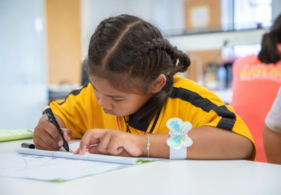 ภาพกิจกรรม  คณะวิทยาศาสตร์และเทคโนโลยี มหาวิทยาลัยราชภัฏกำแพงเพชร ร่วมกับโรงเรียนเทศบาล 2 (วัดทุ่งสวน) สังกัดเทศบาลเมืองกำแพงเพชร จัดกิจกรรมค่ายปฏิบัติการทางวิทยาศาสตร์