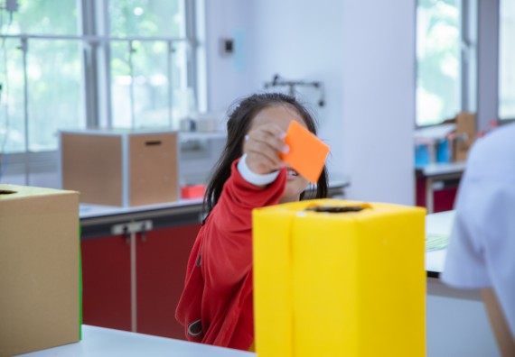 ภาพกิจกรรม  คณะวิทยาศาสตร์และเทคโนโลยี มหาวิทยาลัยราชภัฏกำแพงเพชร ร่วมกับโรงเรียนเทศบาล 2 (วัดทุ่งสวน) สังกัดเทศบาลเมืองกำแพงเพชร จัดกิจกรรมค่ายปฏิบัติการทางวิทยาศาสตร์