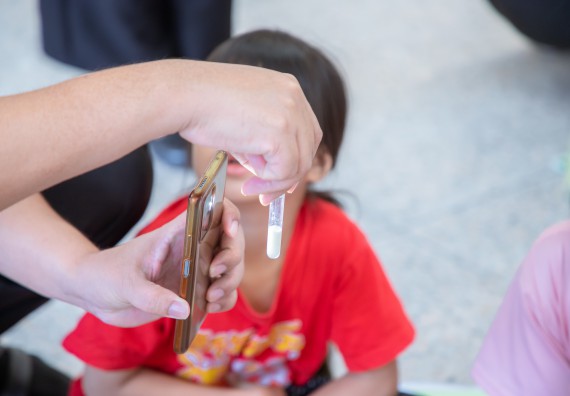 ภาพกิจกรรม  คณะวิทยาศาสตร์และเทคโนโลยี มหาวิทยาลัยราชภัฏกำแพงเพชร ร่วมกับโรงเรียนเทศบาล 2 (วัดทุ่งสวน) สังกัดเทศบาลเมืองกำแพงเพชร จัดกิจกรรมค่ายปฏิบัติการทางวิทยาศาสตร์