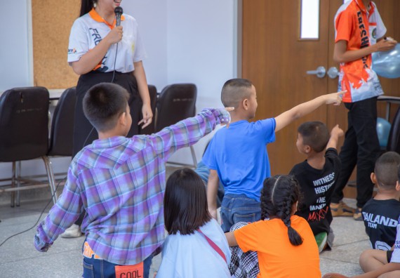 ภาพกิจกรรม  คณะวิทยาศาสตร์และเทคโนโลยี มหาวิทยาลัยราชภัฏกำแพงเพชร ร่วมกับโรงเรียนเทศบาล 2 (วัดทุ่งสวน) สังกัดเทศบาลเมืองกำแพงเพชร จัดกิจกรรมค่ายปฏิบัติการทางวิทยาศาสตร์