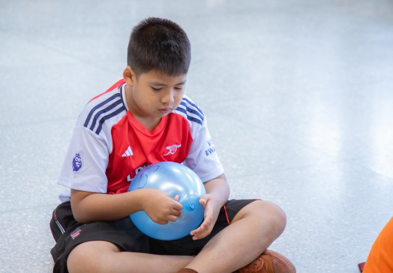 ภาพกิจกรรม  คณะวิทยาศาสตร์และเทคโนโลยี มหาวิทยาลัยราชภัฏกำแพงเพชร ร่วมกับโรงเรียนเทศบาล 2 (วัดทุ่งสวน) สังกัดเทศบาลเมืองกำแพงเพชร จัดกิจกรรมค่ายปฏิบัติการทางวิทยาศาสตร์