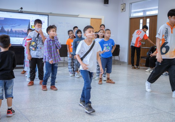 ภาพกิจกรรม  คณะวิทยาศาสตร์และเทคโนโลยี มหาวิทยาลัยราชภัฏกำแพงเพชร ร่วมกับโรงเรียนเทศบาล 2 (วัดทุ่งสวน) สังกัดเทศบาลเมืองกำแพงเพชร จัดกิจกรรมค่ายปฏิบัติการทางวิทยาศาสตร์