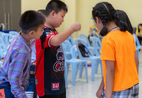 ภาพกิจกรรม  คณะวิทยาศาสตร์และเทคโนโลยี มหาวิทยาลัยราชภัฏกำแพงเพชร ร่วมกับโรงเรียนเทศบาล 2 (วัดทุ่งสวน) สังกัดเทศบาลเมืองกำแพงเพชร จัดกิจกรรมค่ายปฏิบัติการทางวิทยาศาสตร์