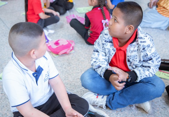 ภาพกิจกรรม  คณะวิทยาศาสตร์และเทคโนโลยี มหาวิทยาลัยราชภัฏกำแพงเพชร ร่วมกับโรงเรียนเทศบาล 2 (วัดทุ่งสวน) สังกัดเทศบาลเมืองกำแพงเพชร จัดกิจกรรมค่ายปฏิบัติการทางวิทยาศาสตร์