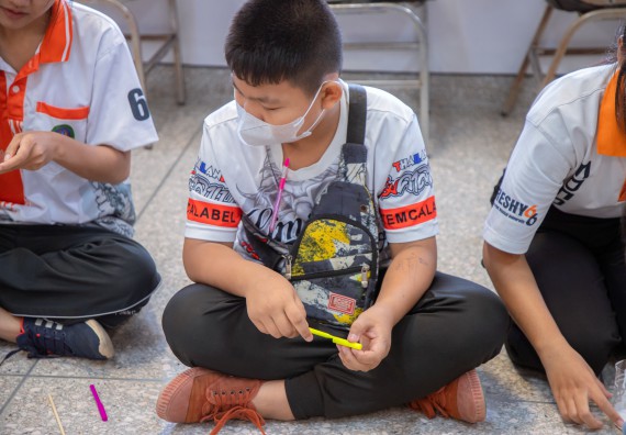 ภาพกิจกรรม  คณะวิทยาศาสตร์และเทคโนโลยี มหาวิทยาลัยราชภัฏกำแพงเพชร ร่วมกับโรงเรียนเทศบาล 2 (วัดทุ่งสวน) สังกัดเทศบาลเมืองกำแพงเพชร จัดกิจกรรมค่ายปฏิบัติการทางวิทยาศาสตร์