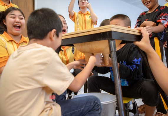 ภาพกิจกรรม  คณะวิทยาศาสตร์และเทคโนโลยี มหาวิทยาลัยราชภัฏกำแพงเพชร ร่วมกับโรงเรียนเทศบาล 2 (วัดทุ่งสวน) สังกัดเทศบาลเมืองกำแพงเพชร จัดกิจกรรมค่ายปฏิบัติการทางวิทยาศาสตร์