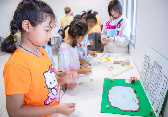 ภาพกิจกรรม  คณะวิทยาศาสตร์และเทคโนโลยี มหาวิทยาลัยราชภัฏกำแพงเพชร ร่วมกับโรงเรียนเทศบาล 2 (วัดทุ่งสวน) สังกัดเทศบาลเมืองกำแพงเพชร จัดกิจกรรมค่ายปฏิบัติการทางวิทยาศาสตร์