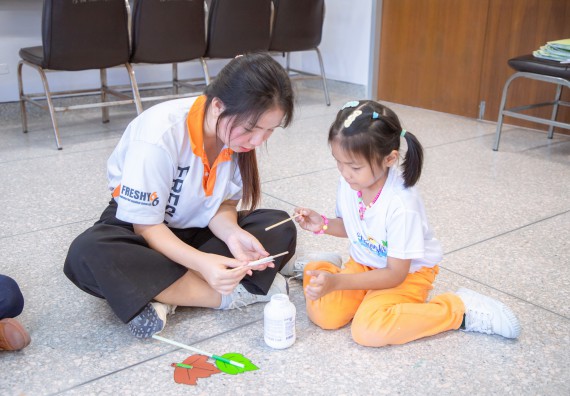 ภาพกิจกรรม  คณะวิทยาศาสตร์และเทคโนโลยี มหาวิทยาลัยราชภัฏกำแพงเพชร ร่วมกับโรงเรียนเทศบาล 2 (วัดทุ่งสวน) สังกัดเทศบาลเมืองกำแพงเพชร จัดกิจกรรมค่ายปฏิบัติการทางวิทยาศาสตร์