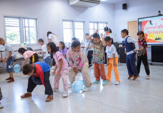 ภาพกิจกรรม  คณะวิทยาศาสตร์และเทคโนโลยี มหาวิทยาลัยราชภัฏกำแพงเพชร ร่วมกับโรงเรียนเทศบาล 2 (วัดทุ่งสวน) สังกัดเทศบาลเมืองกำแพงเพชร จัดกิจกรรมค่ายปฏิบัติการทางวิทยาศาสตร์