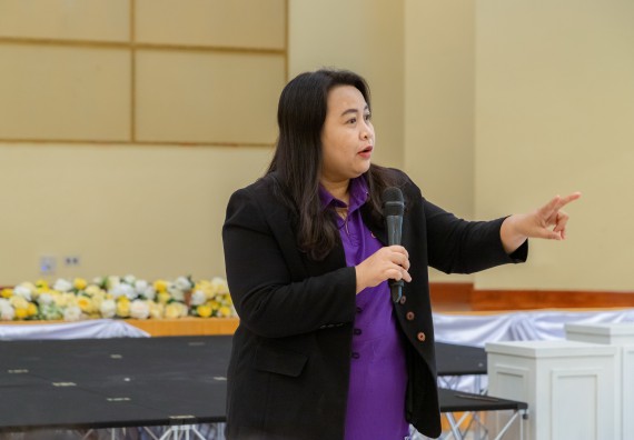 ภาพกิจกรรม  คณะวิทยาศาสตร์และเทคโนโลยี มหาวิทยาลัยราชภัฏกำแพงเพชร ร่วมกับโรงเรียนเทศบาล 2 (วัดทุ่งสวน) สังกัดเทศบาลเมืองกำแพงเพชร จัดกิจกรรมค่ายปฏิบัติการทางวิทยาศาสตร์