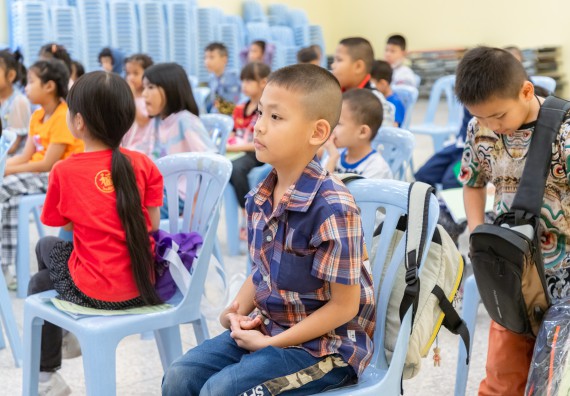 ภาพกิจกรรม  คณะวิทยาศาสตร์และเทคโนโลยี มหาวิทยาลัยราชภัฏกำแพงเพชร ร่วมกับโรงเรียนเทศบาล 2 (วัดทุ่งสวน) สังกัดเทศบาลเมืองกำแพงเพชร จัดกิจกรรมค่ายปฏิบัติการทางวิทยาศาสตร์