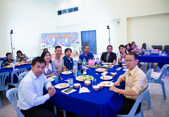 ภาพกิจกรรม   คณะวิทยาศาสตร์และเทคโนโลยี มหาวิทยาลัยราชภัฏกำแพงเพชร จัดงานเกษียณอายุราชการ คณะวิทยาศาสตร์และเทคโนโลยี ประจำปี 2567