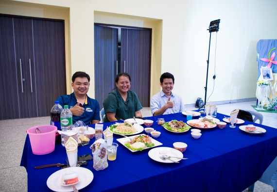 ภาพกิจกรรม   คณะวิทยาศาสตร์และเทคโนโลยี มหาวิทยาลัยราชภัฏกำแพงเพชร จัดงานเกษียณอายุราชการ คณะวิทยาศาสตร์และเทคโนโลยี ประจำปี 2567