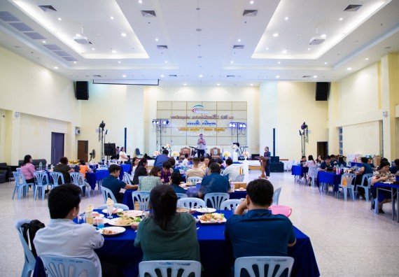 ภาพกิจกรรม   คณะวิทยาศาสตร์และเทคโนโลยี มหาวิทยาลัยราชภัฏกำแพงเพชร จัดงานเกษียณอายุราชการ คณะวิทยาศาสตร์และเทคโนโลยี ประจำปี 2567