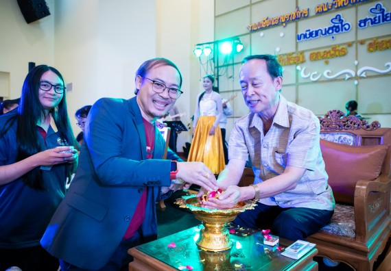 ภาพกิจกรรม   คณะวิทยาศาสตร์และเทคโนโลยี มหาวิทยาลัยราชภัฏกำแพงเพชร จัดงานเกษียณอายุราชการ คณะวิทยาศาสตร์และเทคโนโลยี ประจำปี 2567