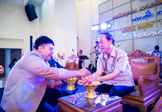 ภาพกิจกรรม   คณะวิทยาศาสตร์และเทคโนโลยี มหาวิทยาลัยราชภัฏกำแพงเพชร จัดงานเกษียณอายุราชการ คณะวิทยาศาสตร์และเทคโนโลยี ประจำปี 2567