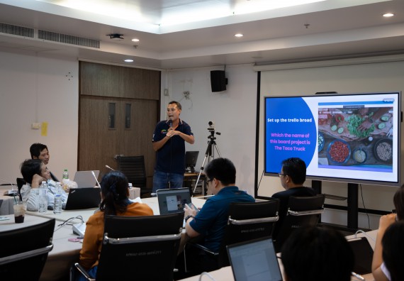 ภาพกิจกรรม  คณะวิทยาศาสตร์และเทคโนโลยี มหาวิทยาลัยราชภัฏกำแพงเพชร จัดกิจกรรมอบรมเชิงปฏิบัติการ เรื่อง การจัดการงานและโครงการด้วยเทคโนโลยีดิจิทัล