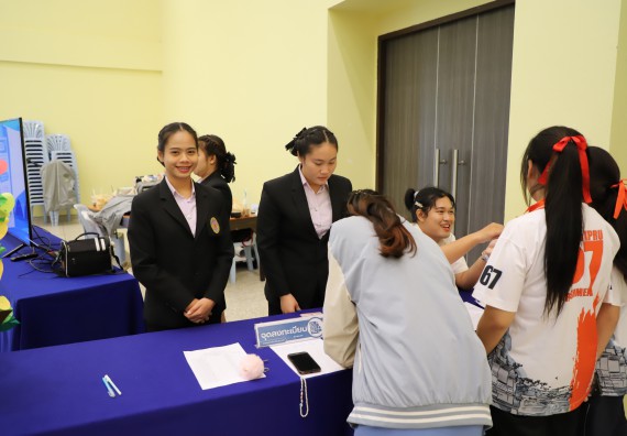 ภาพกิจกรรม  โปรแกรมวิชาสาธารณสุขศาสตร์ คณะวิทยาศาสตร์และเทคโนโลยี มหาวิทยาลัยราชภัฏกำแพงเพชร ได้จัดกิจกรรมการสัมมนาในหัวข้อ “เข้าใจสุขภาพจิต พิชิตสุขภาพใจ”