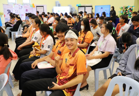 ภาพกิจกรรม  โปรแกรมวิชาสาธารณสุขศาสตร์ คณะวิทยาศาสตร์และเทคโนโลยี มหาวิทยาลัยราชภัฏกำแพงเพชร ได้จัดกิจกรรมการสัมมนาในหัวข้อ “เข้าใจสุขภาพจิต พิชิตสุขภาพใจ”