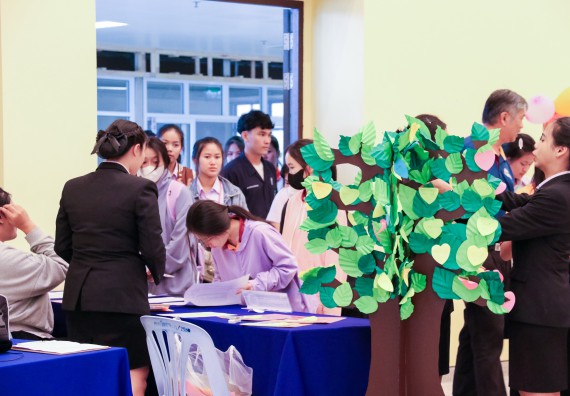 ภาพกิจกรรม  โปรแกรมวิชาสาธารณสุขศาสตร์ คณะวิทยาศาสตร์และเทคโนโลยี มหาวิทยาลัยราชภัฏกำแพงเพชร ได้จัดกิจกรรมการสัมมนาในหัวข้อ “เข้าใจสุขภาพจิต พิชิตสุขภาพใจ”