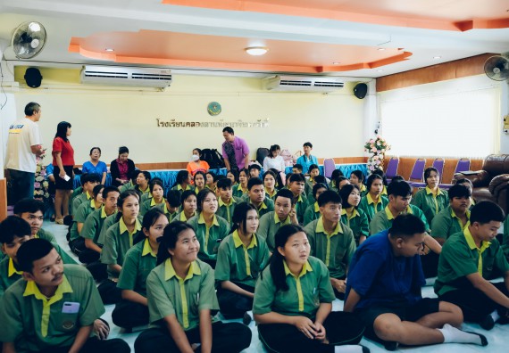 ภาพกิจกรรม  คณะวิทยาศาสตร์และเทคโนโลยี มหาวิทยาลัยราชภัฏกำแพงเพชร จัดกิจกรรมค่ายวิชาการเพื่อพัฒนากำลังคนด้านวิทยาศาสตร์และเทคโนโลยี ปีการศึกษา 2567 โรงเรียนคลองลานพัฒนาจินดาศักดิ์