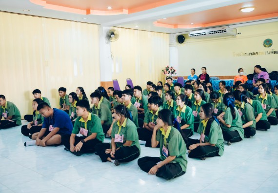 ภาพกิจกรรม  คณะวิทยาศาสตร์และเทคโนโลยี มหาวิทยาลัยราชภัฏกำแพงเพชร จัดกิจกรรมค่ายวิชาการเพื่อพัฒนากำลังคนด้านวิทยาศาสตร์และเทคโนโลยี ปีการศึกษา 2567 โรงเรียนคลองลานพัฒนาจินดาศักดิ์