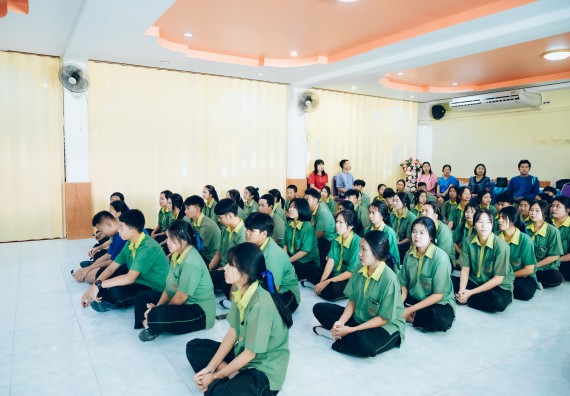 ภาพกิจกรรม  คณะวิทยาศาสตร์และเทคโนโลยี มหาวิทยาลัยราชภัฏกำแพงเพชร จัดกิจกรรมค่ายวิชาการเพื่อพัฒนากำลังคนด้านวิทยาศาสตร์และเทคโนโลยี ปีการศึกษา 2567 โรงเรียนคลองลานพัฒนาจินดาศักดิ์