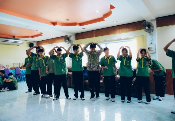 ภาพกิจกรรม  คณะวิทยาศาสตร์และเทคโนโลยี มหาวิทยาลัยราชภัฏกำแพงเพชร จัดกิจกรรมค่ายวิชาการเพื่อพัฒนากำลังคนด้านวิทยาศาสตร์และเทคโนโลยี ปีการศึกษา 2567 โรงเรียนคลองลานพัฒนาจินดาศักดิ์