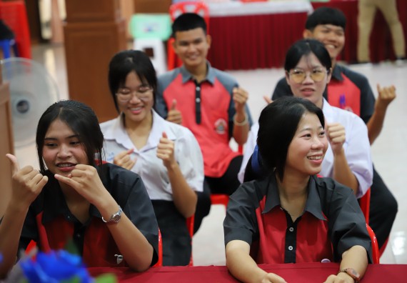 ภาพกิจกรรม  คณะวิทยาศาสตร์และเทคโนโลยี มหาวิทยาลัยราชภัฏกำแพงเพชร จัดกิจกรรมค่ายวิชาการเพื่อพัฒนากำลังคนด้านวิทยาศาสตร์และเทคโนโลยี ปีการศึกษา 2567 โรงเรียนวังแขมวิทยาคม