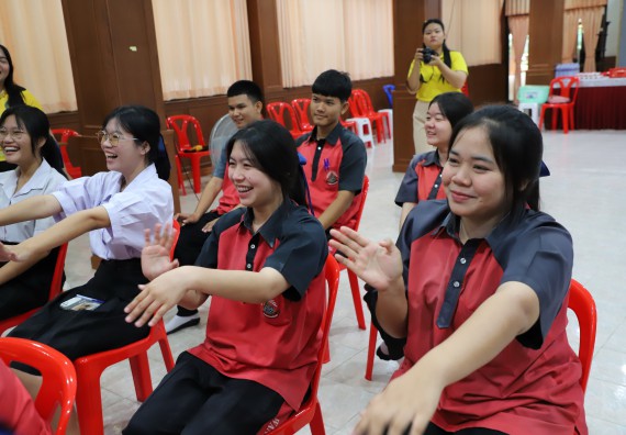 ภาพกิจกรรม  คณะวิทยาศาสตร์และเทคโนโลยี มหาวิทยาลัยราชภัฏกำแพงเพชร จัดกิจกรรมค่ายวิชาการเพื่อพัฒนากำลังคนด้านวิทยาศาสตร์และเทคโนโลยี ปีการศึกษา 2567 โรงเรียนวังแขมวิทยาคม