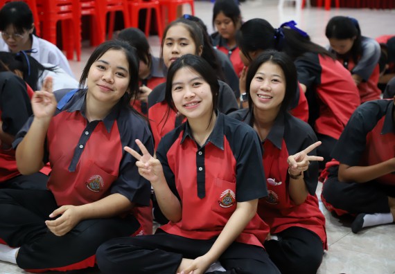 ภาพกิจกรรม  คณะวิทยาศาสตร์และเทคโนโลยี มหาวิทยาลัยราชภัฏกำแพงเพชร จัดกิจกรรมค่ายวิชาการเพื่อพัฒนากำลังคนด้านวิทยาศาสตร์และเทคโนโลยี ปีการศึกษา 2567 โรงเรียนวังแขมวิทยาคม