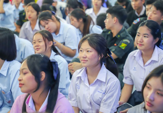 ภาพกิจกรรม  คณะวิทยาศาสตร์และเทคโนโลยี มหาวิทยาลัยราชภัฏกำแพงเพชร จัดกิจกรรมค่ายวิชาการเพื่อพัฒนากำลังคนด้านวิทยาศาสตร์และเทคโนโลยี ปีการศึกษา 2567 โรงเรียนพบพระวิทยาคม