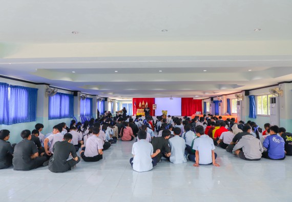 ภาพกิจกรรม  คณะวิทยาศาสตร์และเทคโนโลยี มหาวิทยาลัยราชภัฏกำแพงเพชร จัดกิจกรรมค่ายวิชาการเพื่อพัฒนากำลังคนด้านวิทยาศาสตร์และเทคโนโลยี ปีการศึกษา 2567 โรงเรียนพบพระวิทยาคม