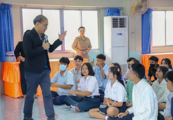 ภาพกิจกรรม  คณะวิทยาศาสตร์และเทคโนโลยี มหาวิทยาลัยราชภัฏกำแพงเพชร จัดกิจกรรมค่ายวิชาการเพื่อพัฒนากำลังคนด้านวิทยาศาสตร์และเทคโนโลยี ปีการศึกษา 2567 โรงเรียนพบพระวิทยาคม