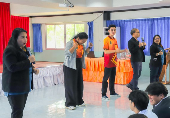 ภาพกิจกรรม  คณะวิทยาศาสตร์และเทคโนโลยี มหาวิทยาลัยราชภัฏกำแพงเพชร จัดกิจกรรมค่ายวิชาการเพื่อพัฒนากำลังคนด้านวิทยาศาสตร์และเทคโนโลยี ปีการศึกษา 2567 โรงเรียนพบพระวิทยาคม