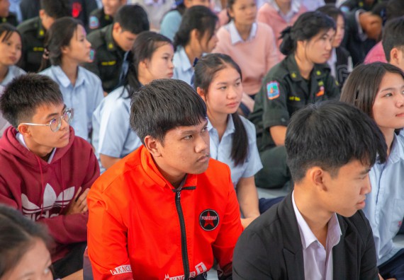 ภาพกิจกรรม  คณะวิทยาศาสตร์และเทคโนโลยี มหาวิทยาลัยราชภัฏกำแพงเพชร จัดกิจกรรมค่ายวิชาการเพื่อพัฒนากำลังคนด้านวิทยาศาสตร์และเทคโนโลยี ปีการศึกษา 2567 โรงเรียนพบพระวิทยาคม