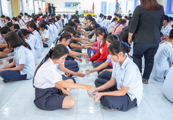 ภาพกิจกรรม  คณะวิทยาศาสตร์และเทคโนโลยี มหาวิทยาลัยราชภัฏกำแพงเพชร จัดกิจกรรมค่ายวิชาการเพื่อพัฒนากำลังคนด้านวิทยาศาสตร์และเทคโนโลยี ปีการศึกษา 2567 โรงเรียนพบพระวิทยาคม