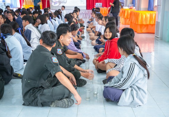 ภาพกิจกรรม  คณะวิทยาศาสตร์และเทคโนโลยี มหาวิทยาลัยราชภัฏกำแพงเพชร จัดกิจกรรมค่ายวิชาการเพื่อพัฒนากำลังคนด้านวิทยาศาสตร์และเทคโนโลยี ปีการศึกษา 2567 โรงเรียนพบพระวิทยาคม